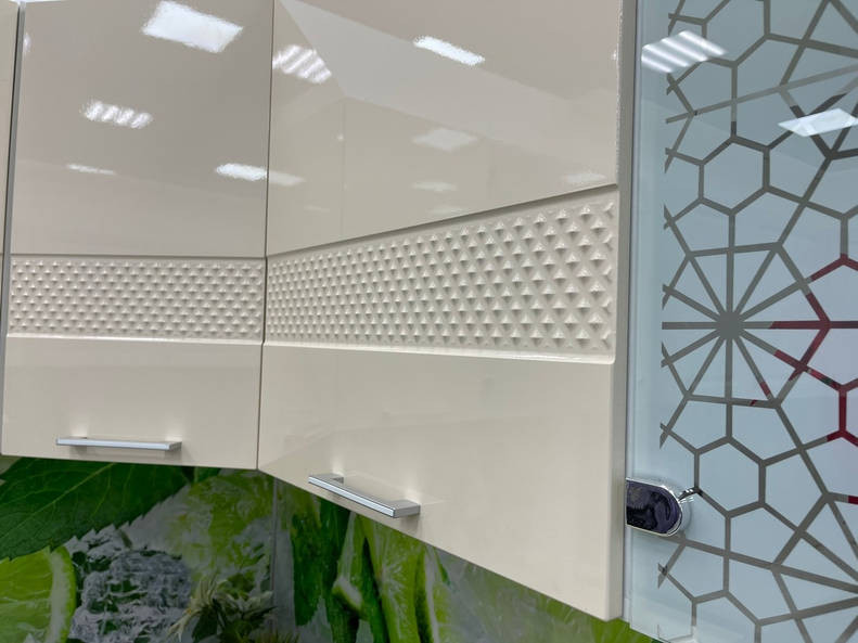 Кухня Люкс — длина 2,9 м ширина 2,1 м