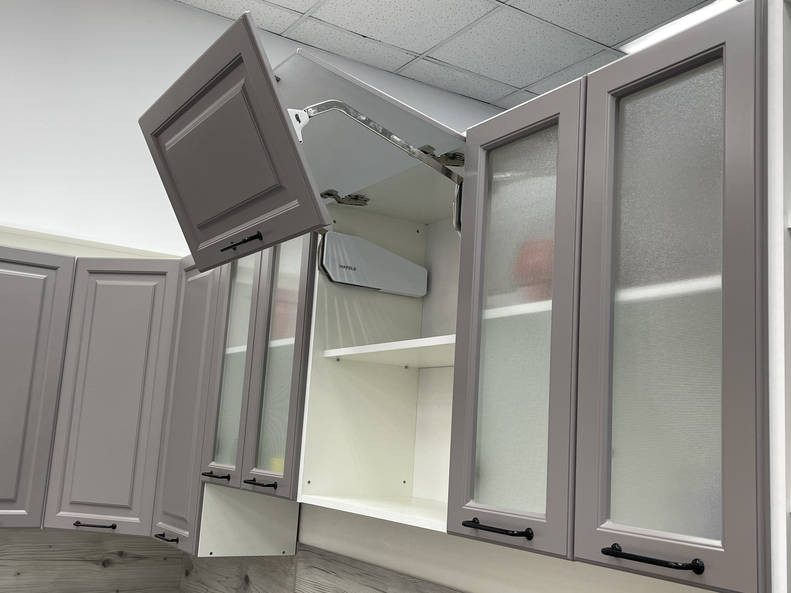 Кухня Ницца Роял — длина 3,6 м ширина 2,6 м