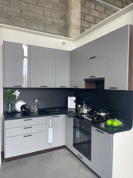 Кухня Сиэль — длина 2,4 м