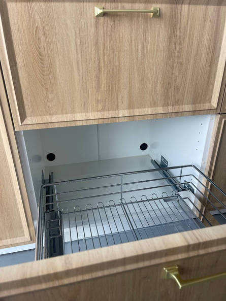 Кухня Беверли — длина 2,7 м ширина 1,8 м