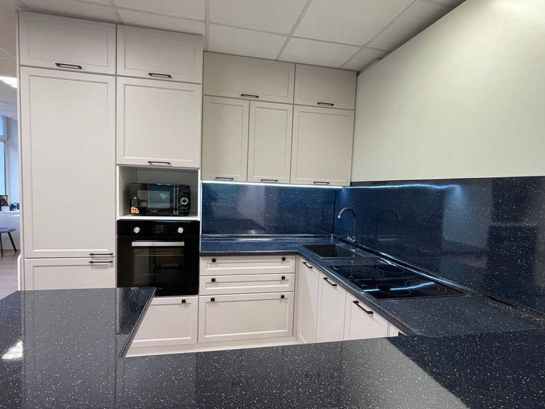 Кухня Тулиппа- М — длина 3,6 м